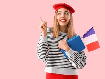 Etudiante apprenant le français