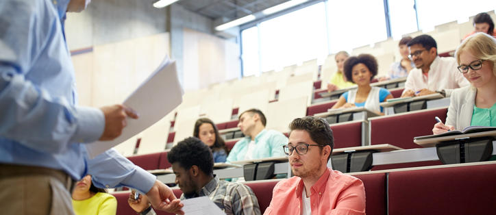 Étudiant Université Copie Professeur Amphithéâtre