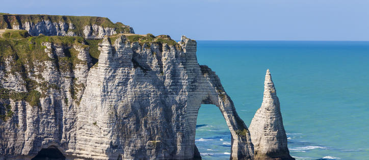découvrez la france falaises étretat