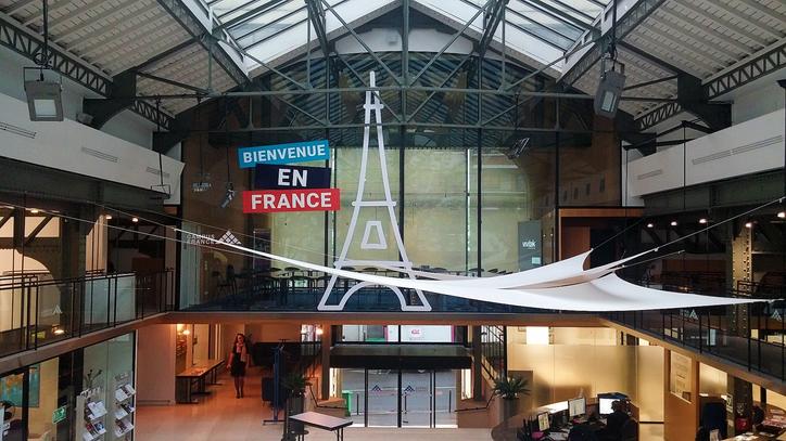 Hall d'accueil de l'agence Campus France