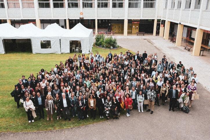 Photo de groupe colloque de l'accueil 2024