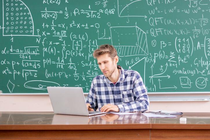 Mathématiques à l'université