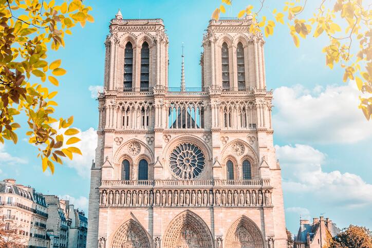 Façade de Notre Dame de Paris